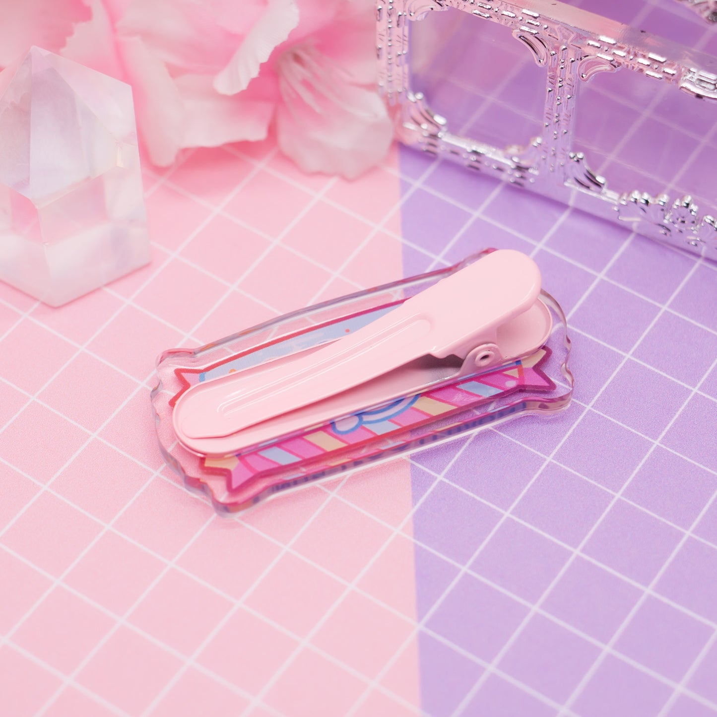 Nova Bun space snack acrylic hair clip