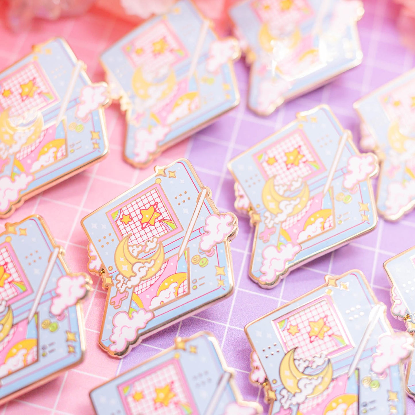 Retro Dream - DS Moon Lite enamel pin