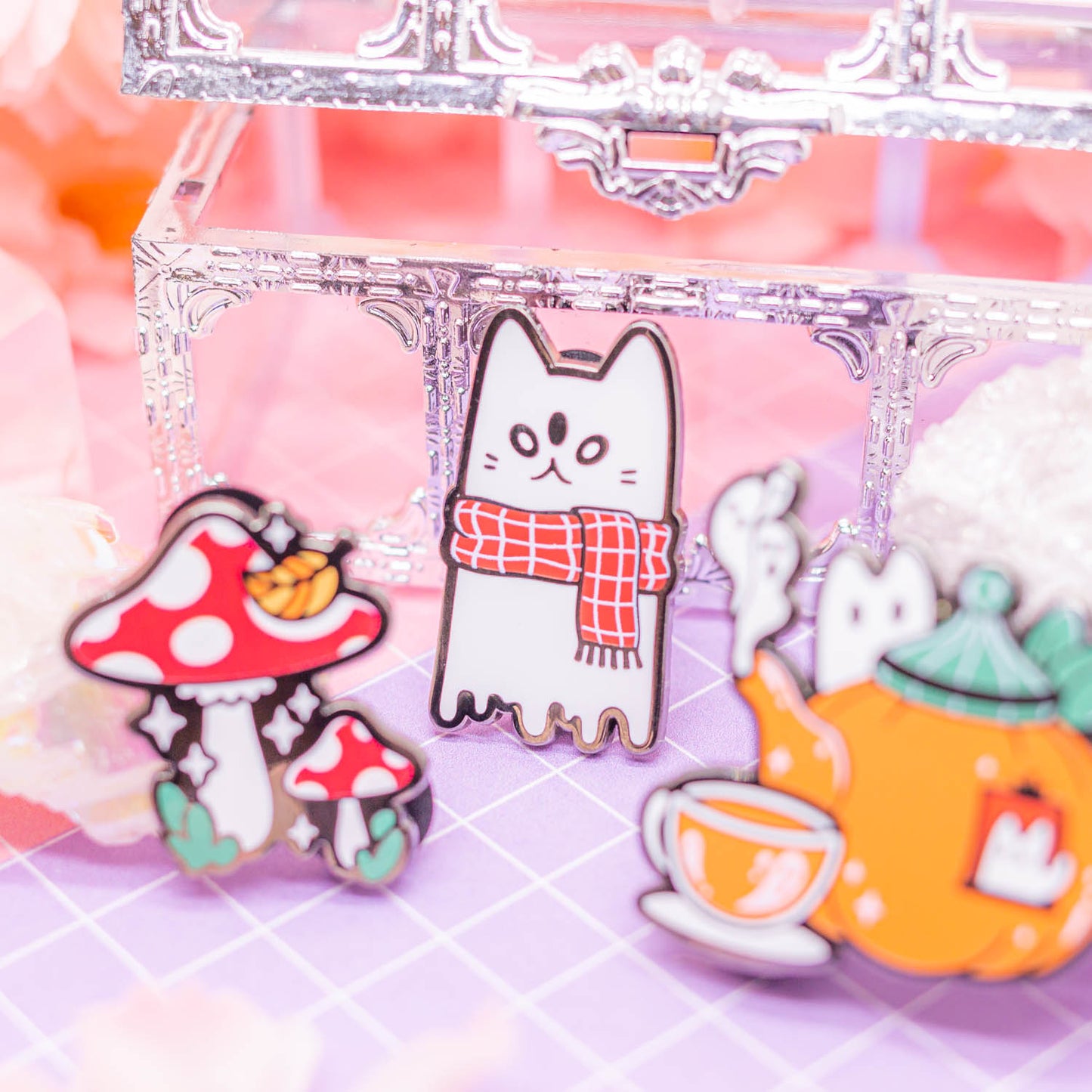 Spooky Town - autumn mushrooms enamel pin